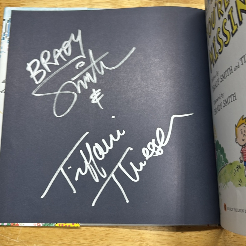New to Posh B 📕 | You're Missing It! Children's Book Autographed - Picture 4 of 4